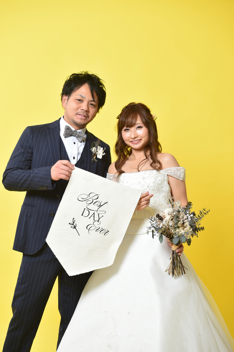 黄色いバック紙・・・