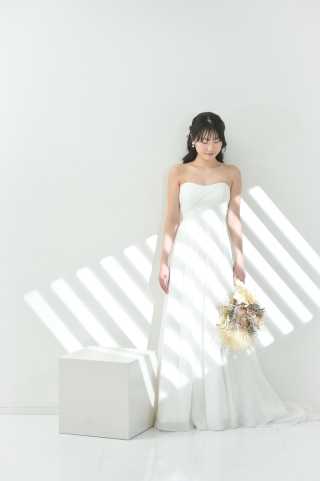 NINA Primary Pictures_洋装スタジオフォト