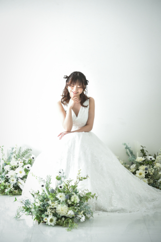 NINA Primary Pictures_洋装スタジオフォト