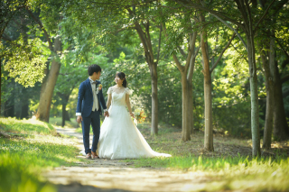 20組様限定！ロケーション代〈&yen;20,000〉無料！選べる特典付き！春のロケキャンペーン♪洋装２点スタジオ＋ロケ撮影