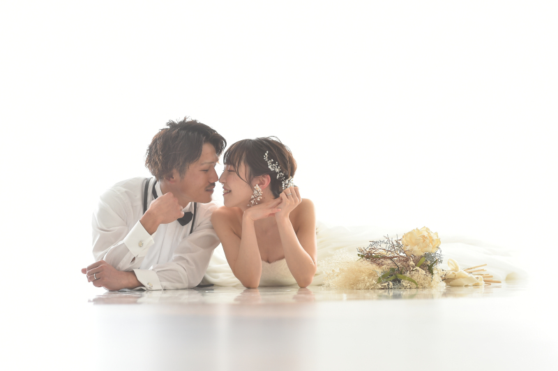 毎月5組様限定!! WINTERキャンペーン <洋装1点スタジオ撮影> 99,000円 → 77,000円