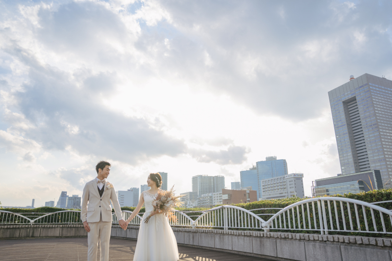 雲間からの光に照らされて