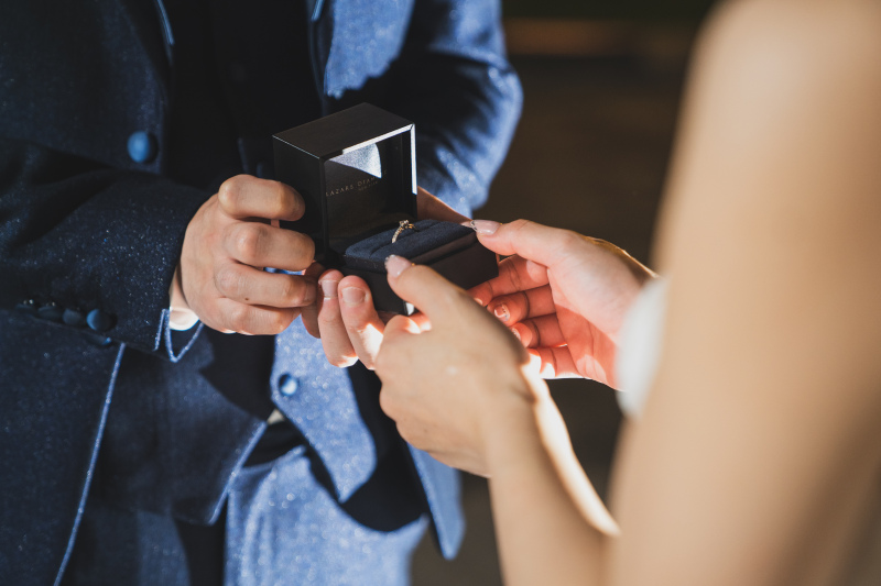 受け取るお手元もしっかりと