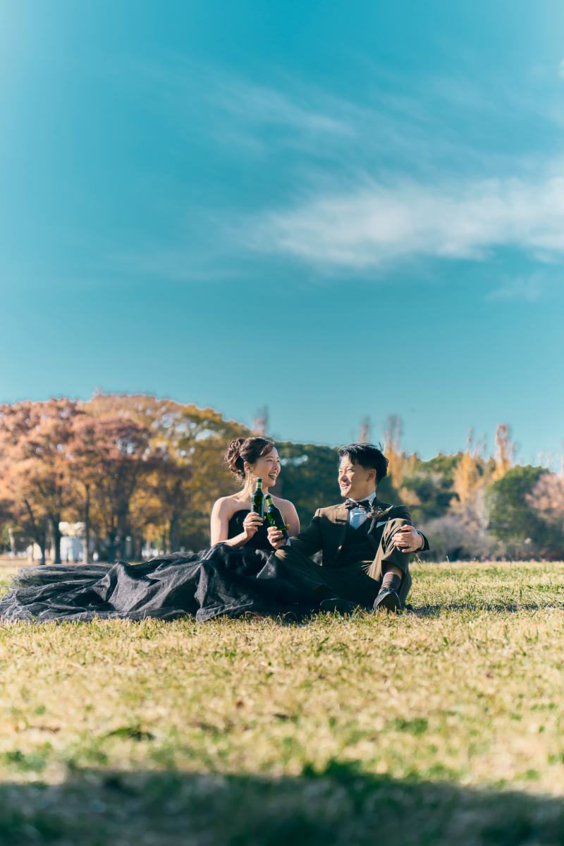 青空と自然に包まれるリラックスフォト