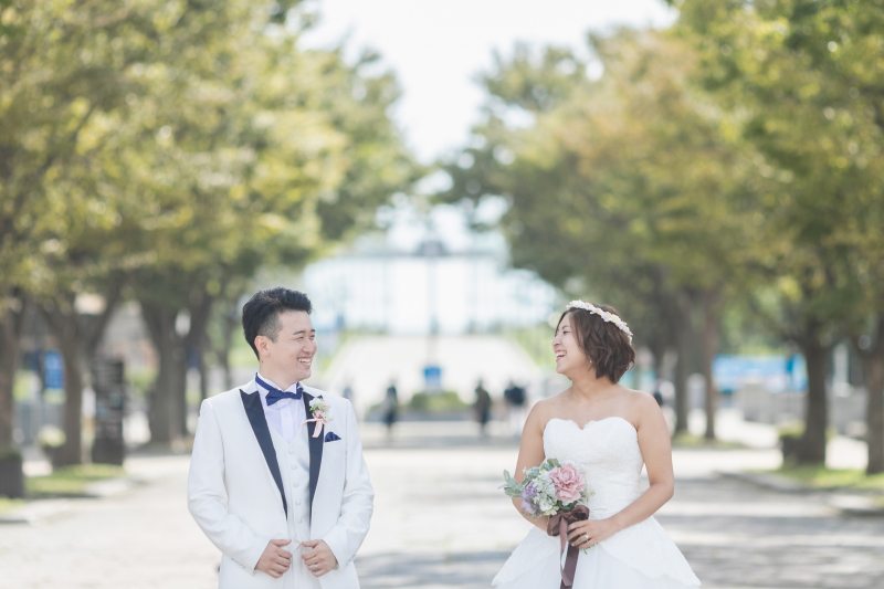 笑顔ほころぶお二人