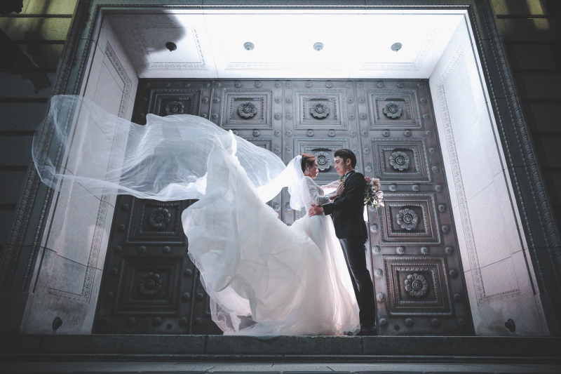 ベールでダイナミックに