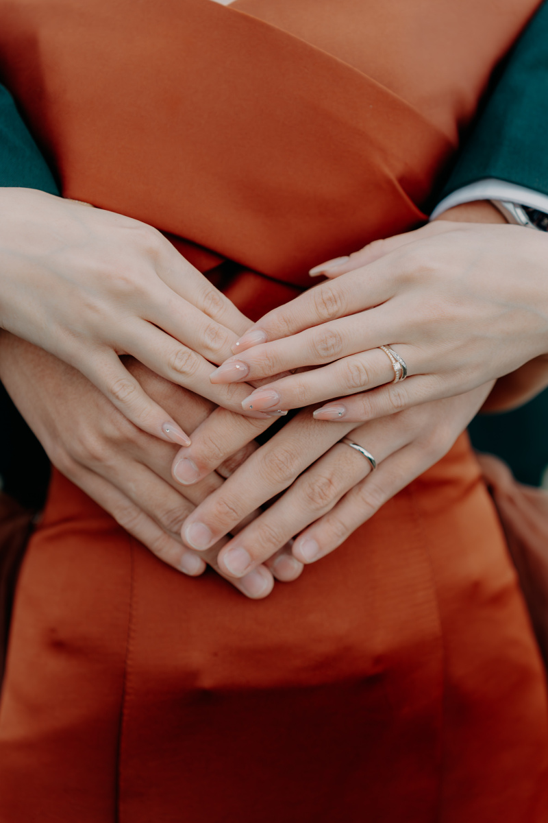 手元に宿るふたりの絆