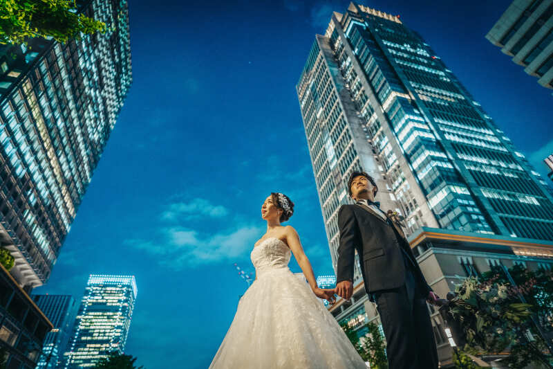 韓国ドレスでフォトウェディング｜BEREL東京 _夜景で撮影できる