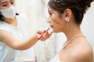 メイクシーンもしっかり撮影いたします