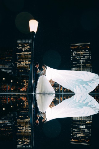 おふたりの雰囲気に合わせてアーティスティックなお写真を撮影いたしました。