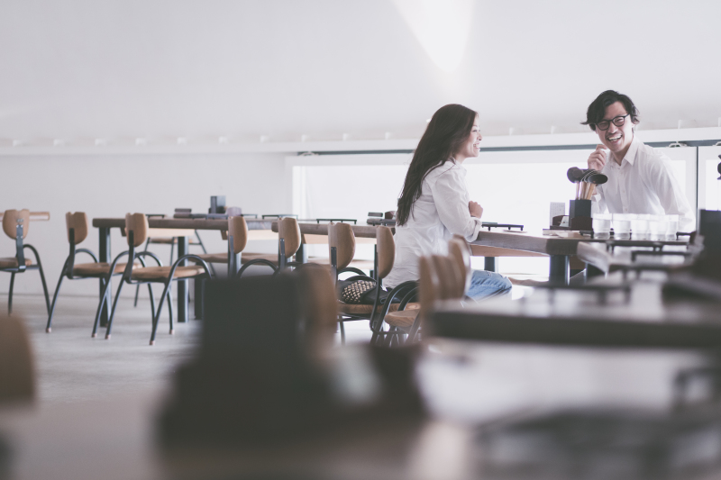 《エンゲージメントムービー》私服のお二人の自然な「今」を残す、自由度の高いオーダーメイドムービー《プレミアム撮影プラン》