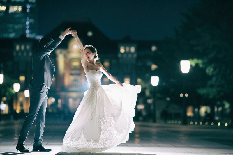 【東京駅ナイトフォト】*データ100カット*東京駅周辺ロケ撮影で「フォトアルバム付き」のスタンダードプラン☆