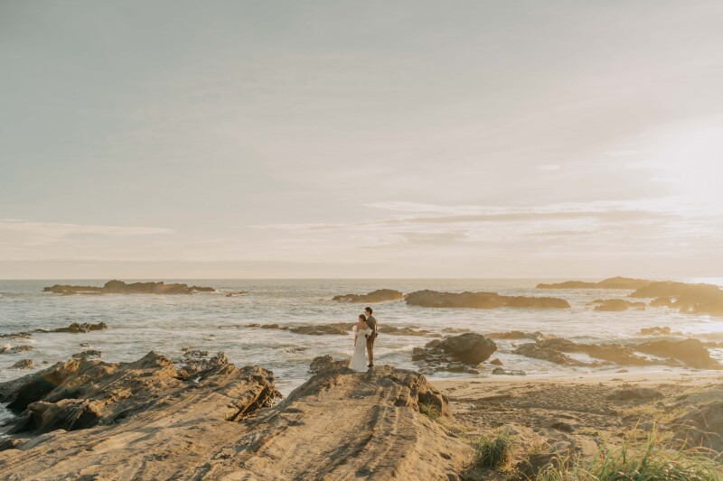 【城ヶ島:前撮りパックプラン】結婚式で使えるオープニングムービー&ウェルカムボードが付いてくる!!