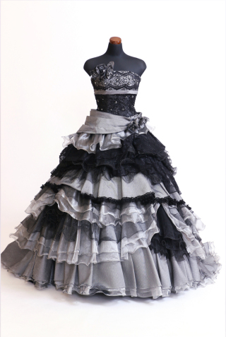 シルバーグレイ