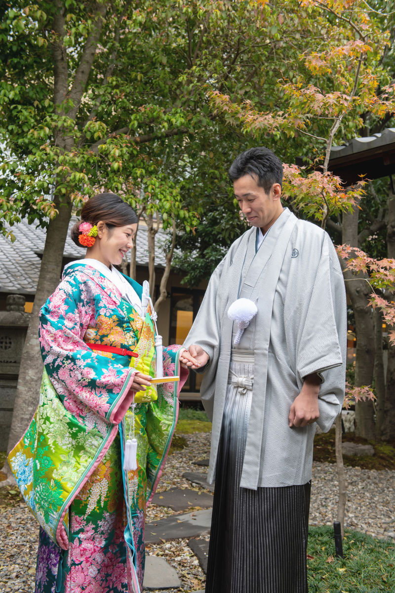 灰紋付袴 × 色打掛