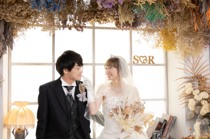 メディアブライダル