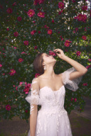 Ella／Ines Di Santo