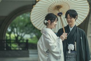 白無垢とウェディングドレスの和洋装プラン