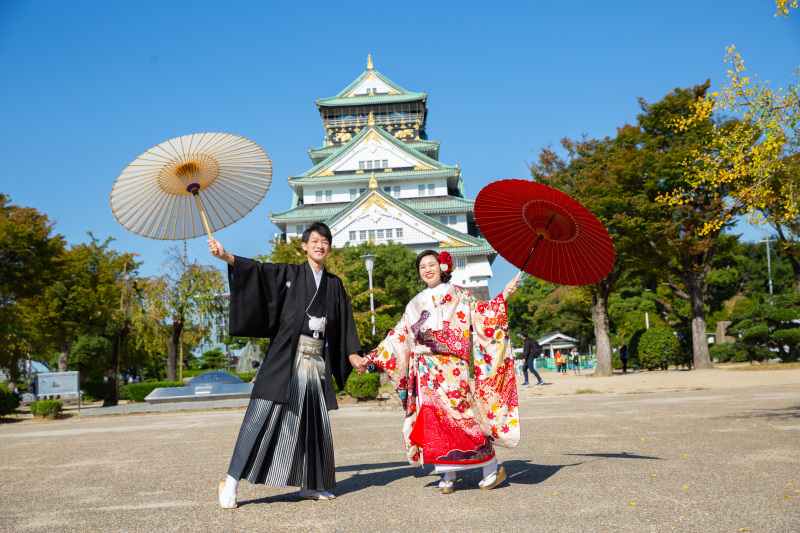 快晴の空の下で