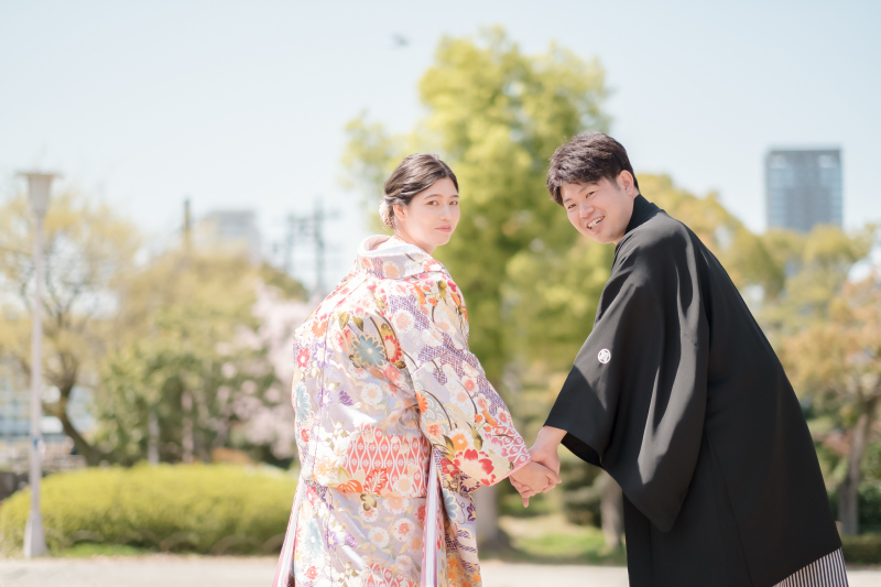 手をつないで