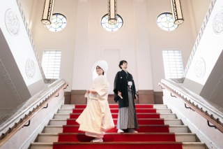 白無垢で館内フォト