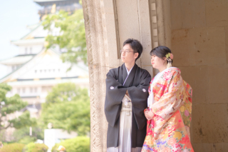 色打掛と新緑フォト