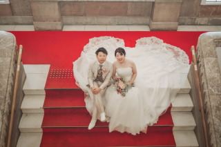 ウェディングドレスもカラードレスも