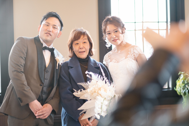 ONE PHOTOWEDDING OSAKA-JO_家族・友人を撮影に呼べる