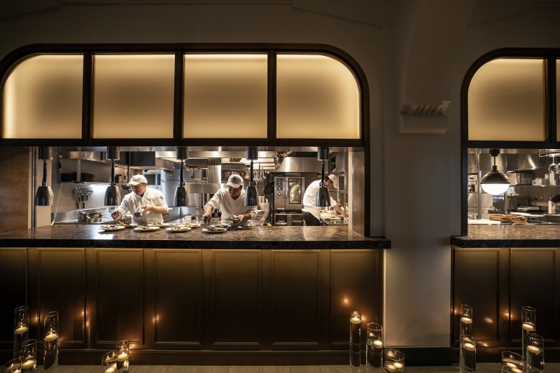 ONE PHOTOWEDDING OSAKA-JO_会食ができる