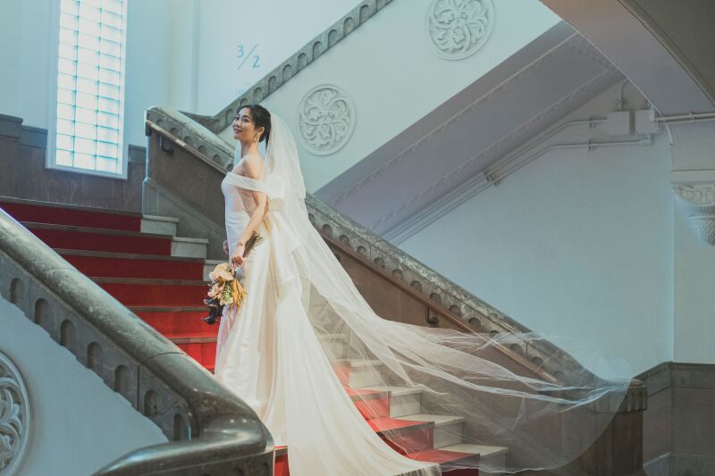 ONE PHOTOWEDDING OSAKA-JO_ウエディングドレスが豊富