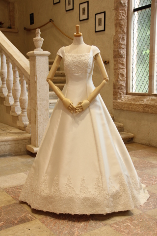 バックフラワー