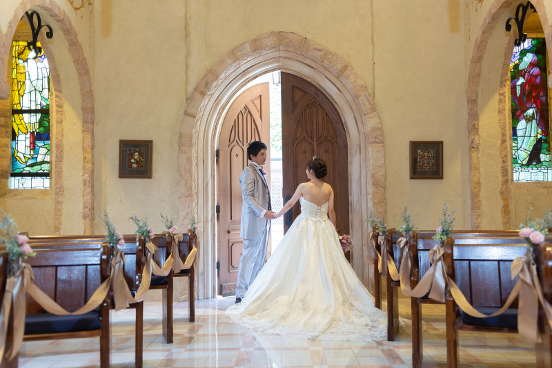 扉を開けると？