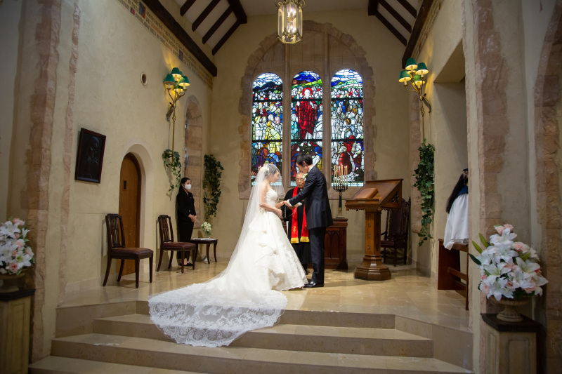 木々の緑に囲まれて