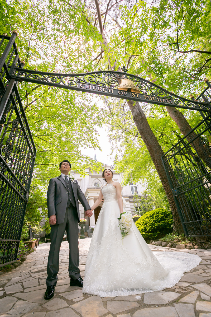 新緑のセント・ミッシェル教会