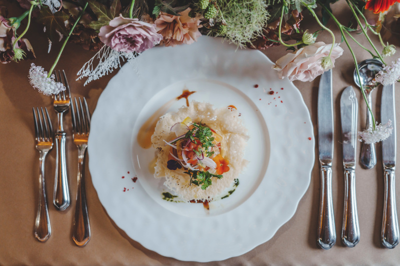 ※宿泊特典付!【1・2月撮影限定】ドレス&タキシード撮影&会食会プラン*55,000円OFF&全データ50カットプレゼント*