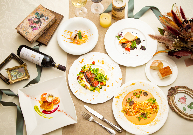 【家族も一緒に楽しむ♪】ドレス&タキシード撮影&会食会セットプラン