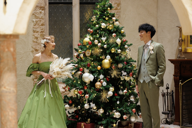 【年内撮影希望のおふたりへ】チャペル×ロケーション×Christmas撮影が叶う!ドレス特典付キャンペーン