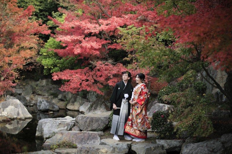 紅葉に包まれて