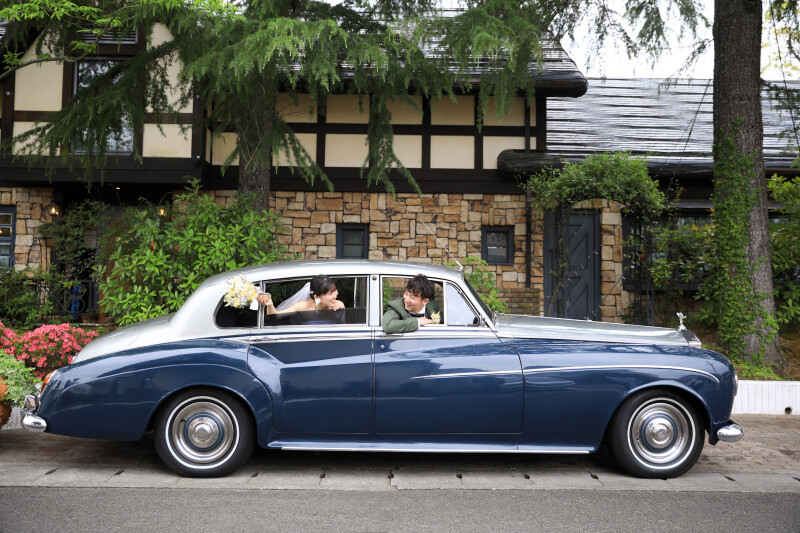 チャペルロケプラン【洋装】結婚式場「ザ・グリーンカーメル」での撮影|撮影60分|全データ50カット付き