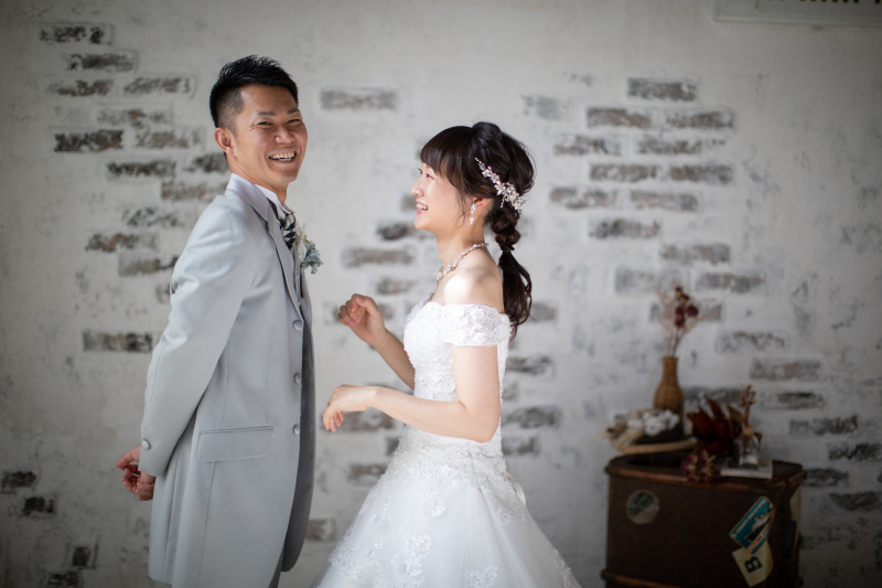 【和洋装スタジオ】シンプルなスタジオ撮影プラン|120分撮影・全データ100カットお渡し|ヘアメイク・着付付き