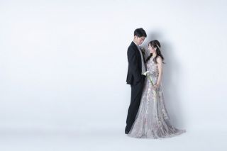 【夏限定‼】洋装スタジオプラン11万円から50％オフ｜洋装1着＋データ100カット｜ヘアメイク・着付付き