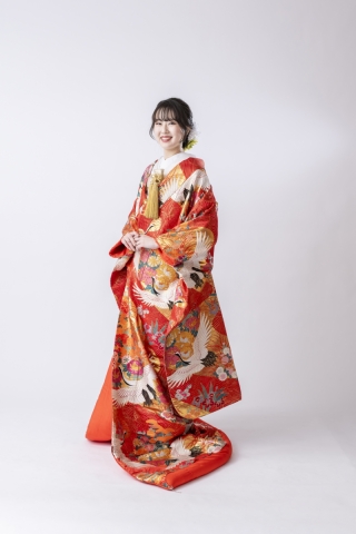 色打掛ー赤、黄刺繍