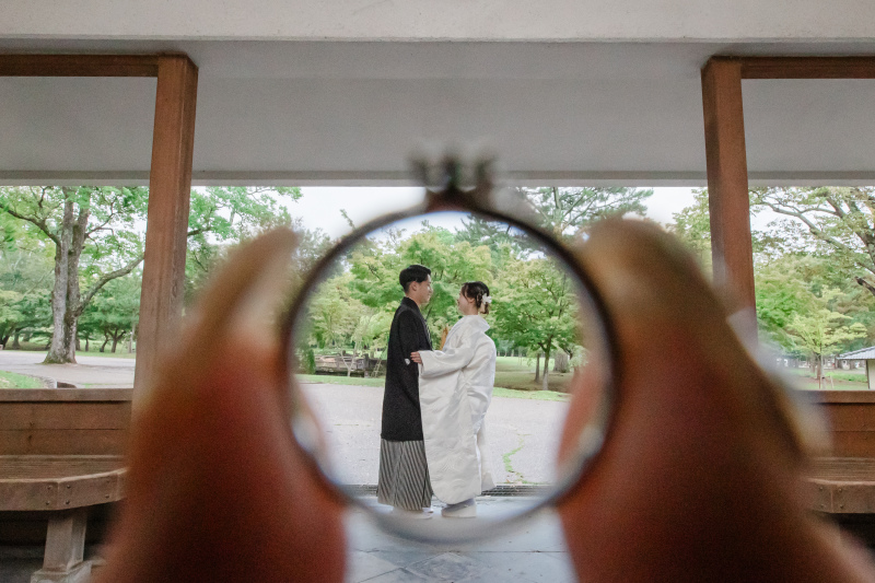 婚約指輪の中から・・・・