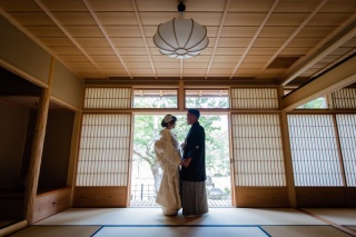 cheerful wedding_和装撮影　喩峨山園地