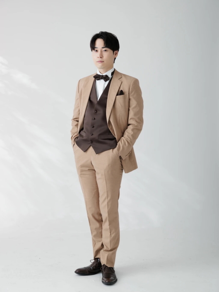 ノッチドラペルサテンベスト/キャメル