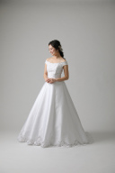 ホワイトオフショルダー裾カットレース/60525