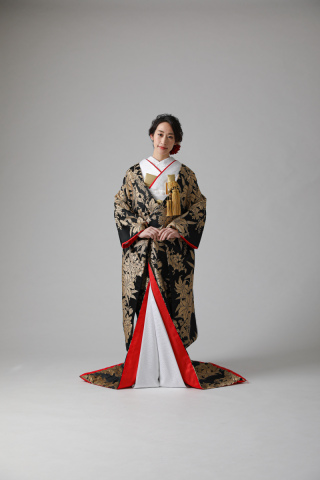 黒に金刺繍 ユリ/ IU00414