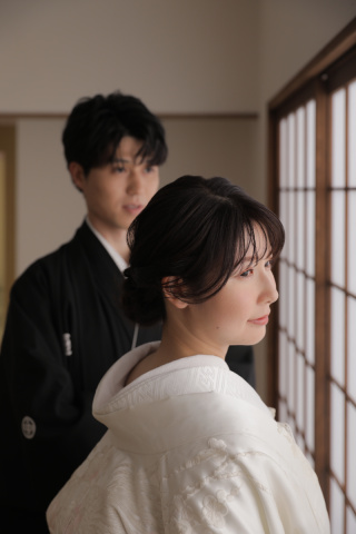 屋内庭園で2着撮影！