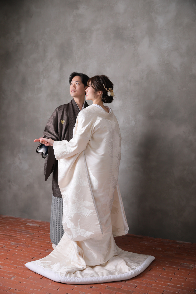 お着物が綺麗に見える後ろ姿