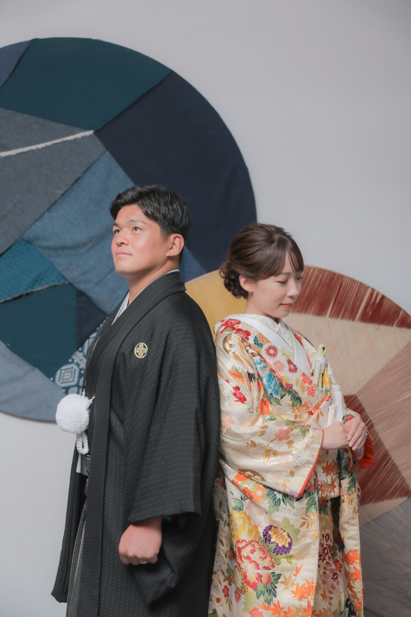 背中合わせのお写真も